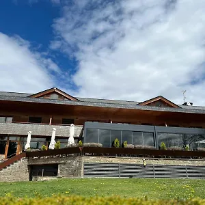 Xalet Del Golf 4*, Puigcerdà España